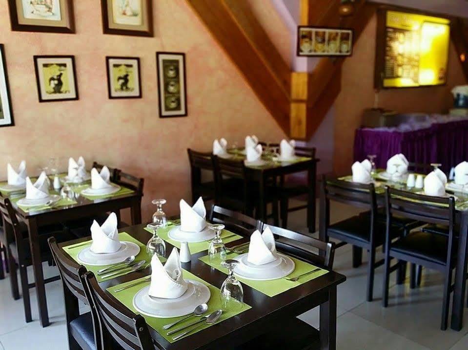 Golden Palace Hotel Tagum Dış mekan fotoğraf